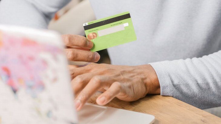 Quais documentos digitais são aceitos para liberar crédito com limite do cartão