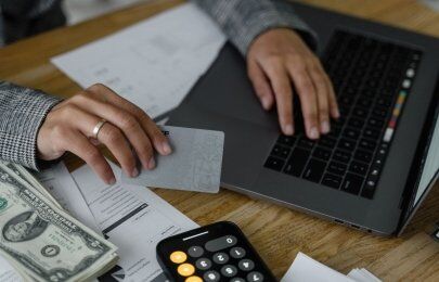 Crédito pessoal online rápido: quando e como usar com segurança