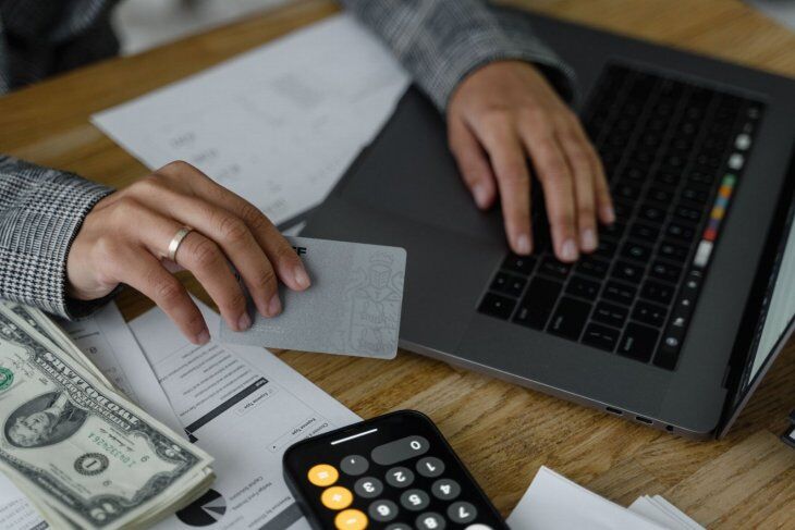 Crédito pessoal online rápido: quando e como usar com segurança